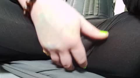 Snapshot of mscuntyluxxe chatting on 10/13/25, 09:37 Cunty Luxxe online show from 10/13/25, 09:37