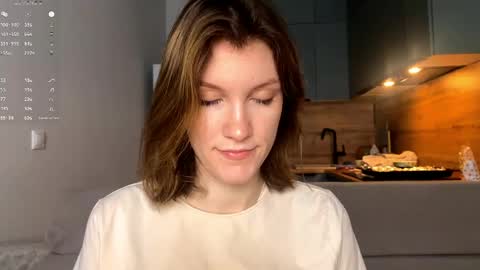 Sue online show from 04/16/26, 08:26