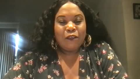 Chocolate  Candy   Stick online show from 01/10/26, 06:09