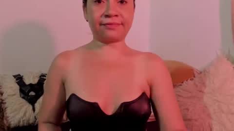 Snapshot of msjustine4u chatting on 02/01/25, 03:19 Miss Justine online show from 02/01/25, 03:19