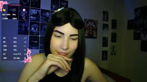 Noora Saetr online show from 09/17/25, 10:22