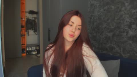 Snapshot of msmexika chatting on 11/27/25, 11:56 Lucy online show from 11/27/25, 11:56