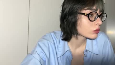 Snapshot of msroxanna chatting on 03/10/26, 03:00 msroxanna online show from 03/10/26, 03:00
