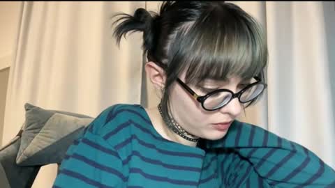 Snapshot of msroxanna chatting on 03/11/26, 09:54 msroxanna online show from 03/11/26, 09:54