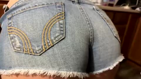 MssquirtRKy online show from 07/15/26, 05:02