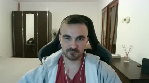 Victor online show from 03/15/26, 07:20