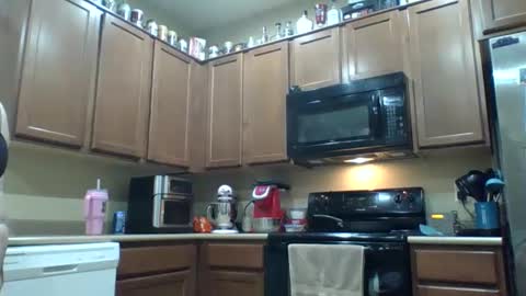 mudcricket1997 online show from 12/03/24, 12:35