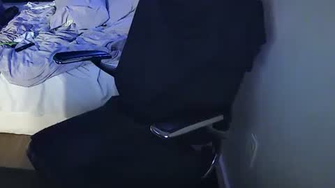 Muffdiver online show from 01/20/25, 09:24