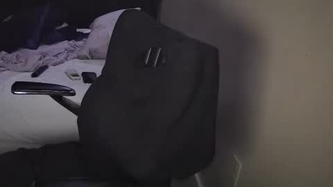 Muffdiver online show from 01/27/25, 09:02