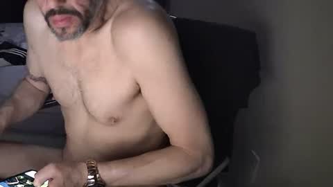 Muffdiver online show from 02/15/25, 09:49