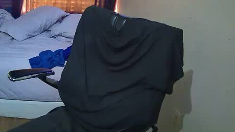 Muffdiver online show from 02/17/25, 12:48