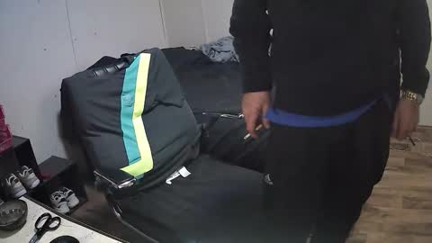 Muffdiver online show from 03/15/26, 03:29