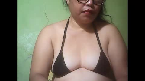 muffy_bunny online show from 09/08/25, 07:02