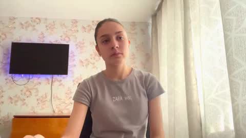 Tia online show from 03/03/26, 06:19