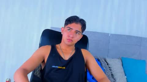 Snapshot of muichiro_tokito1 chatting on 01/10/25, 04:12 muichiro tokito1 online show from 01/10/25, 04:12