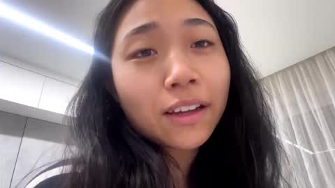 Mia online show from 03/02/26, 10:11