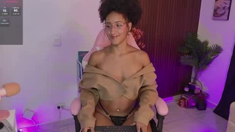 Snapshot of mulata_ch chatting on 07/03/26, 12:28 HEY GUYS IF YOU LIKE SEXY SHOW YOU ARE IN THE CORRECT PLACE CU WENESDAY PVT OPEN TRANSMISSION TIME 5 PM - 10 PM COLOMBIA online show from 07/03/26, 12:28