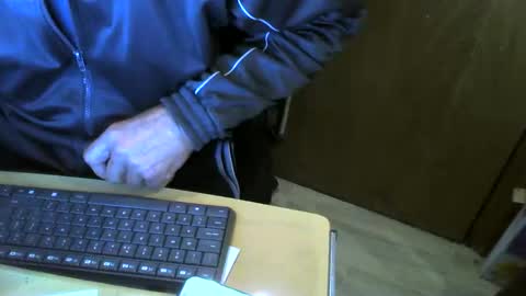 Snapshot of muller520 chatting on 05/07/26, 04:56 muller520 online show from 05/07/26, 04:56