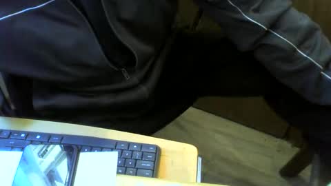Snapshot of muller520 chatting on 05/28/26, 05:10 muller520 online show from 05/28/26, 05:10