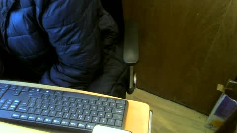 Snapshot of muller520 chatting on 06/13/26, 06:33 muller520 online show from 06/13/26, 06:33