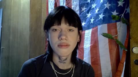 Polik online show from 10/31/25, 10:00