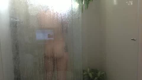 Snapshot of munchi_ chatting on 01/16/25, 10:23   online show from 01/16/25, 10:23