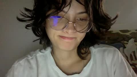 Snapshot of munchi_ chatting on 02/11/25, 01:09   online show from 02/11/25, 01:09