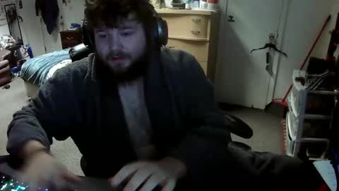 munchieee online show from 12/10/24, 04:38