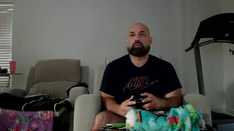 Snapshot of munchies420 chatting on 07/27/26, 11:39 Bearded online show from 07/27/26, 11:39