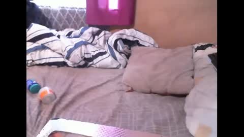 Snapshot of munniegalz1 chatting on 01/26/25, 10:02 your angel online show from 01/26/25, 10:02