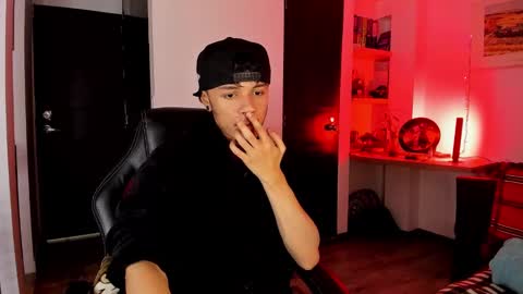 murielkarmesi online show from 01/21/25, 02:00