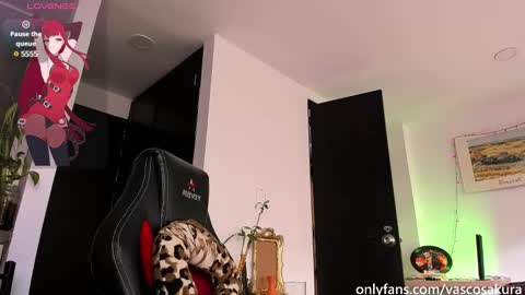 murielkarmesi online show from 02/06/25, 07:18