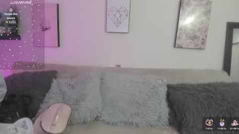 Snapshot of muriell_69 chatting on 10/27/25, 09:19 muriell_69 online show from 10/27/25, 09:19