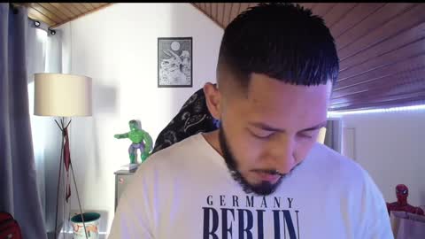 David Big online show from 01/21/25, 01:22