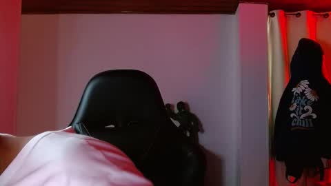 David Big online show from 10/20/25, 06:19