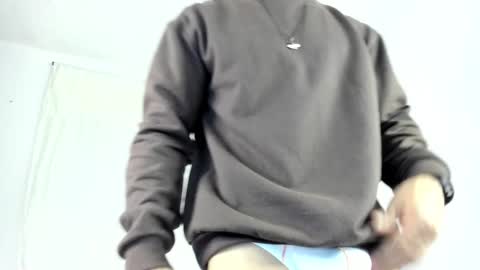 Muscle Man online show from 12/01/25, 02:55