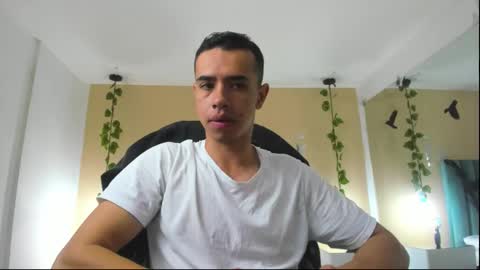 muscle scott online show from 10/23/25, 12:26