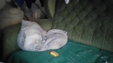 Snapshot of musclebabu chatting on 11/13/25, 02:21 musclebabu online show from 11/13/25, 02:21