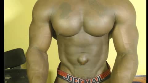 musclegod23 online show from 02/26/25, 11:59