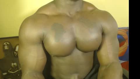 musclegod23 online show from 03/06/25, 02:41