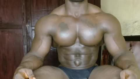 musclegod23 online show from 03/13/26, 12:17