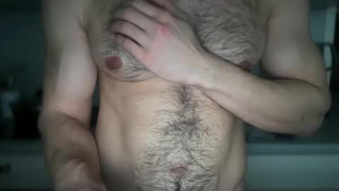 Snapshot of musclehair3 chatting on 02/11/25, 12:58 musclehair3 online show from 02/11/25, 12:58