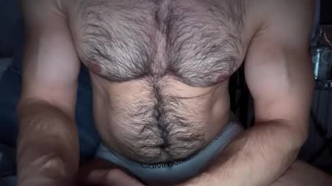 Snapshot of musclehair3 chatting on 09/15/25, 09:26 musclehair3 online show from 09/15/25, 09:26