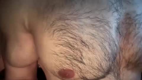 Snapshot of musclehair3 chatting on 12/19/25, 09:44 musclehair3 online show from 12/19/25, 09:44