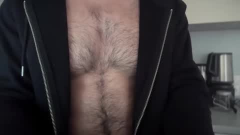 Snapshot of musclehair3 chatting on 02/02/26, 09:19 musclehair3 online show from 02/02/26, 09:19