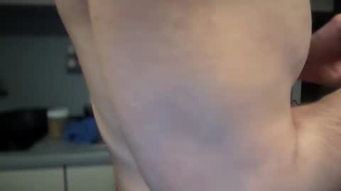 Snapshot of musclehair3 chatting on 02/03/26, 10:04 musclehair3 online show from 02/03/26, 10:04