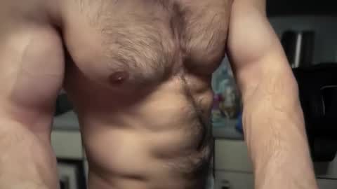 Snapshot of musclehair3 chatting on 02/10/26, 10:36 musclehair3 online show from 02/10/26, 10:36