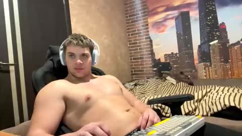 Snapshot of musclephantom chatting on 02/11/26, 09:53 Egor online show from 02/11/26, 09:53