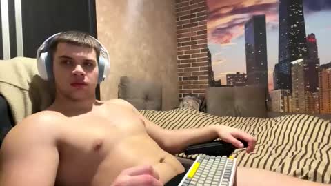 Snapshot of musclephantom chatting on 02/14/26, 09:55 Egor online show from 02/14/26, 09:55