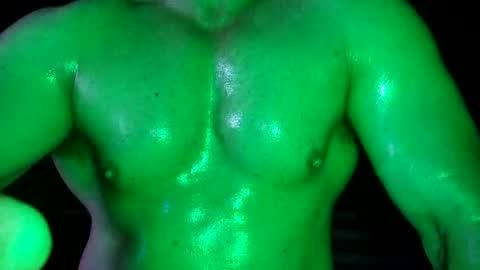 Hulk Muscles - NEW ACCOUNT online show from 02/13/26, 12:28